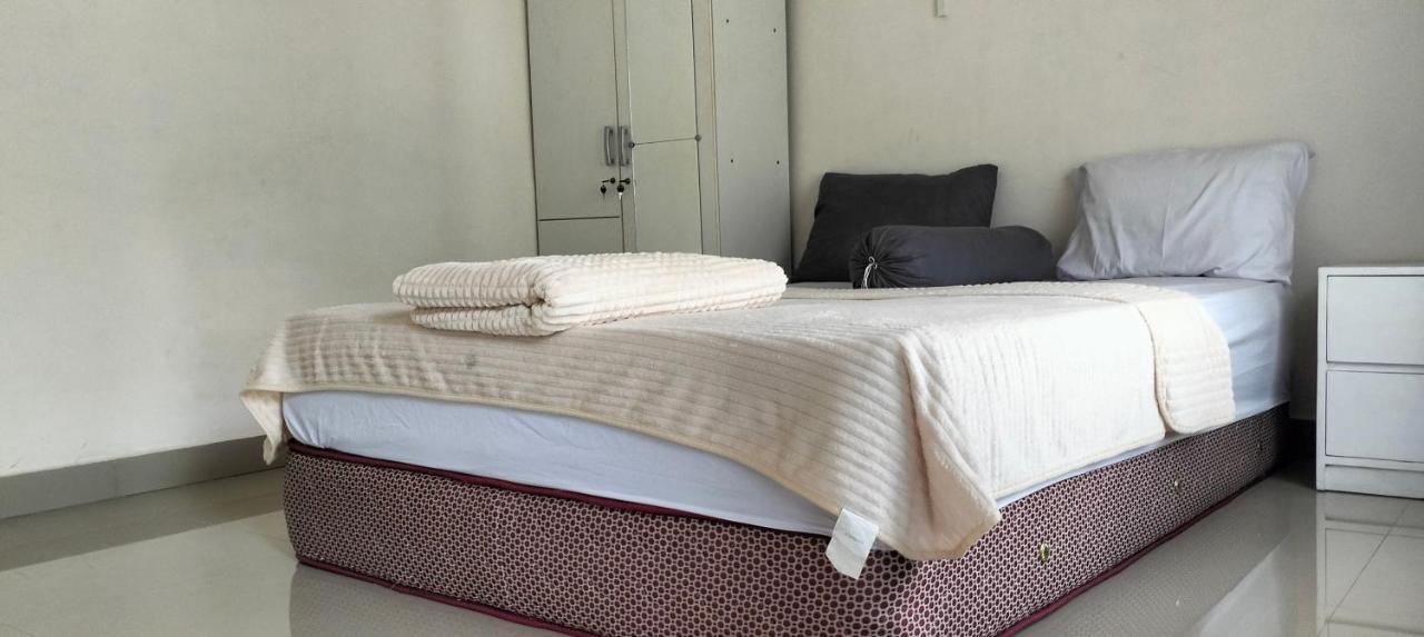 Kuta  Sakila Homestay מראה חיצוני תמונה