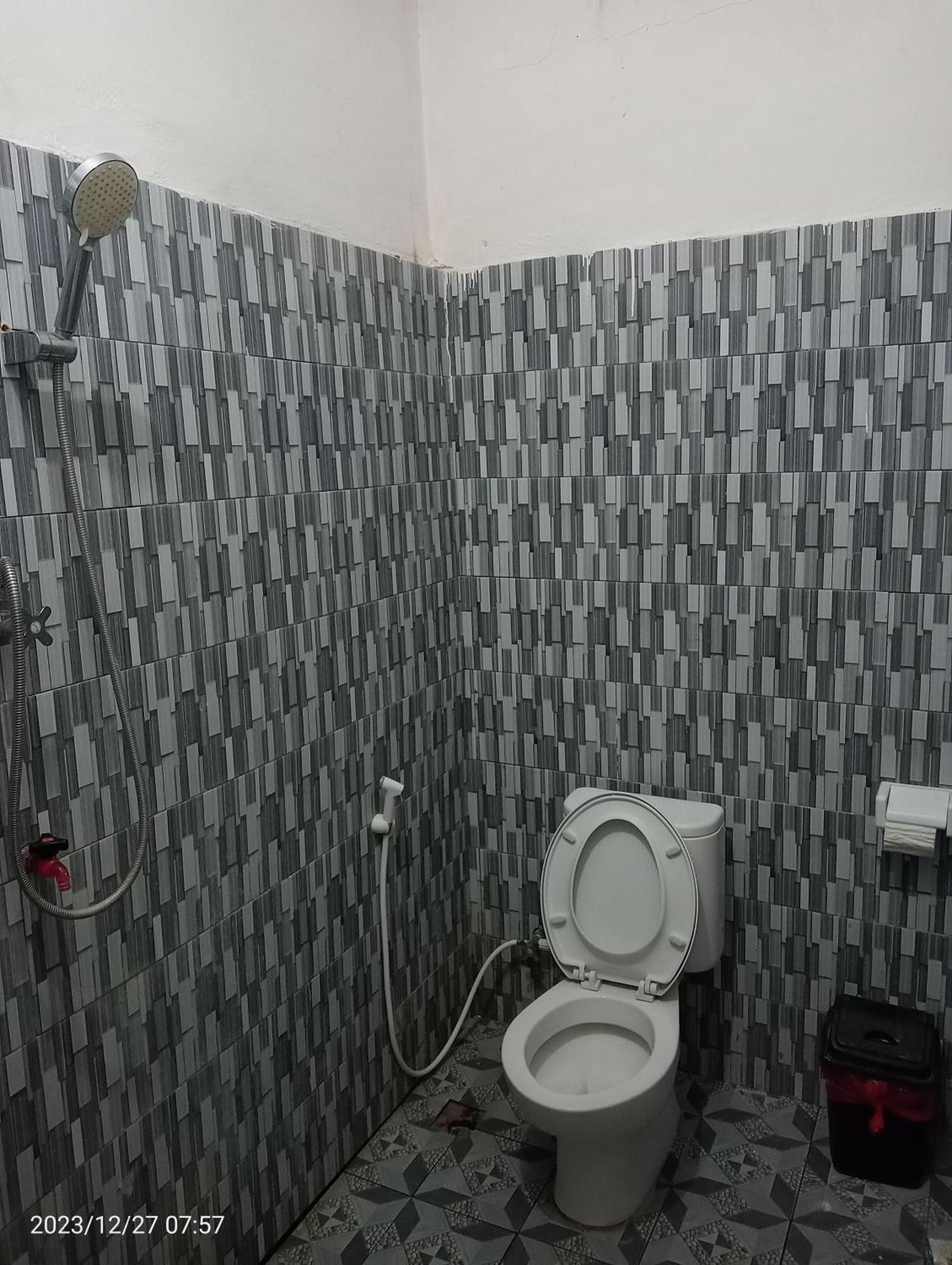 Kuta  Sakila Homestay מראה חיצוני תמונה